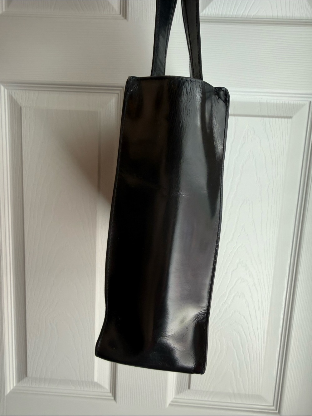 CHANEL Black Patent Leather Embossed Logo Tote Rare Double Sided - Picture 5 of 10